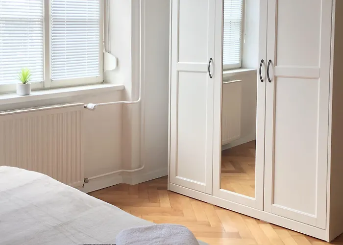 Historic Mexico Building Lägenhet Ljubljana